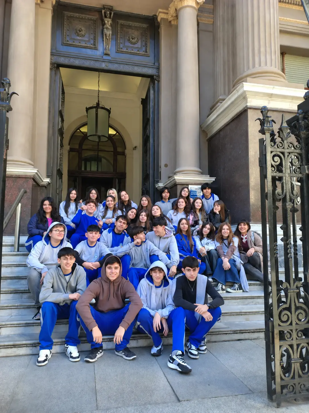 Nivel Secundario Colegio Estrada